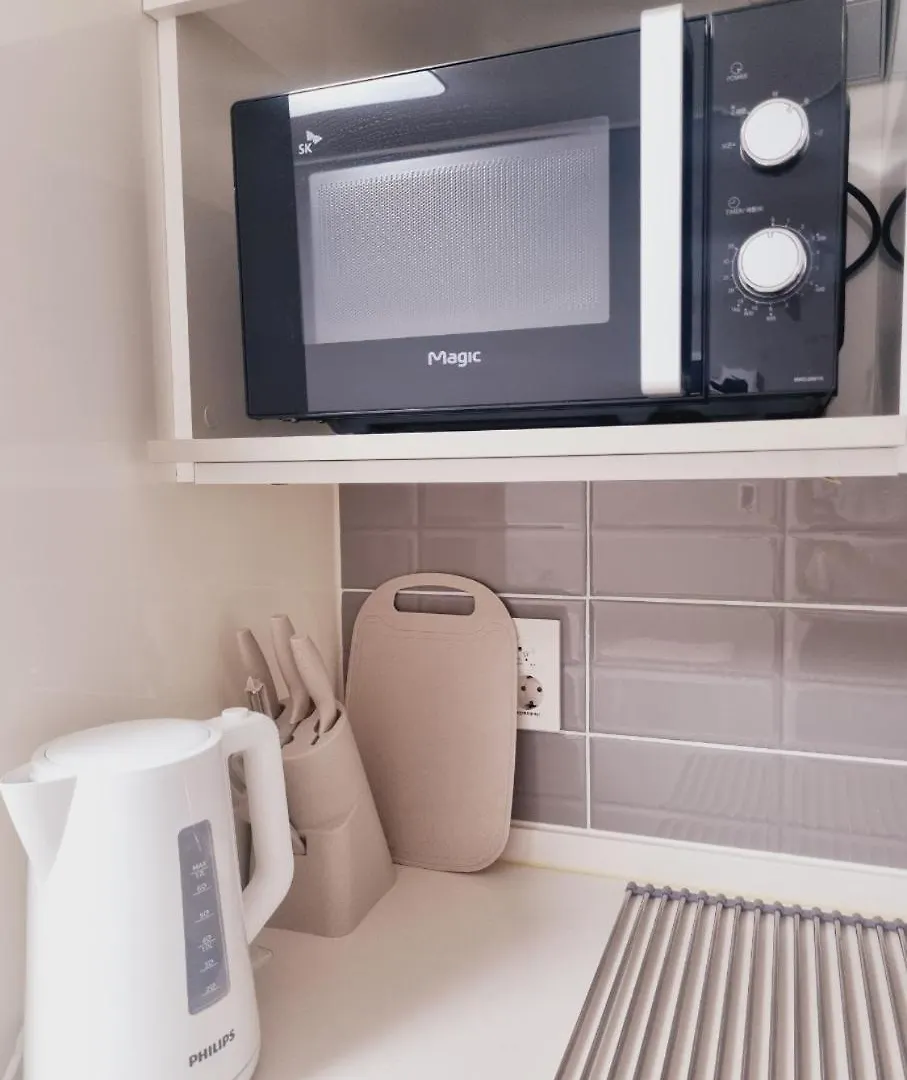 Aparthotel The House Of Gangnam 06 1 Minute From Shin Nonhyeon Station Seúl